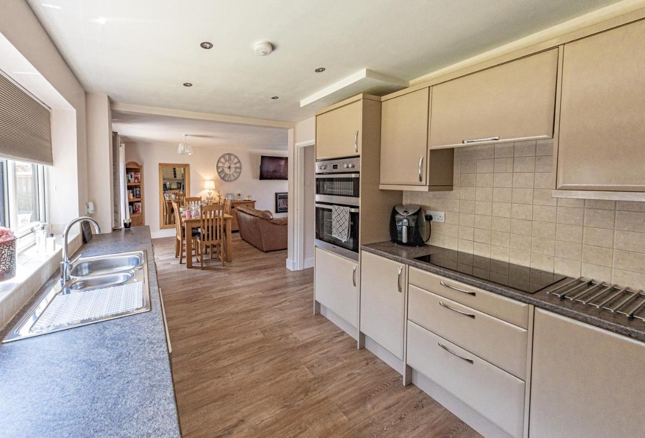 Styche View, Beautiful 4 Bedroom Home Available Market Drayton Exterior photo